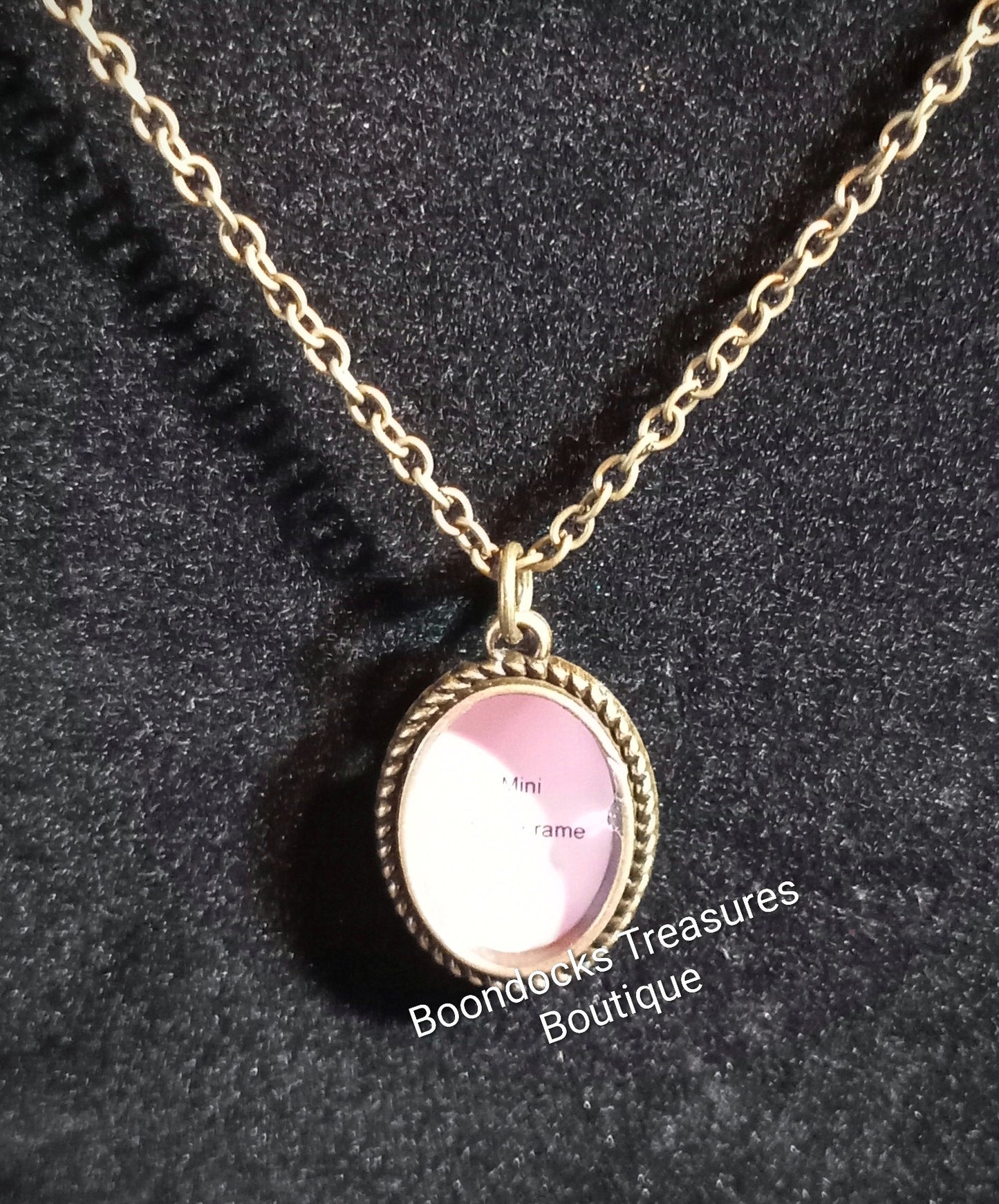 Oval Locket pendant necklace