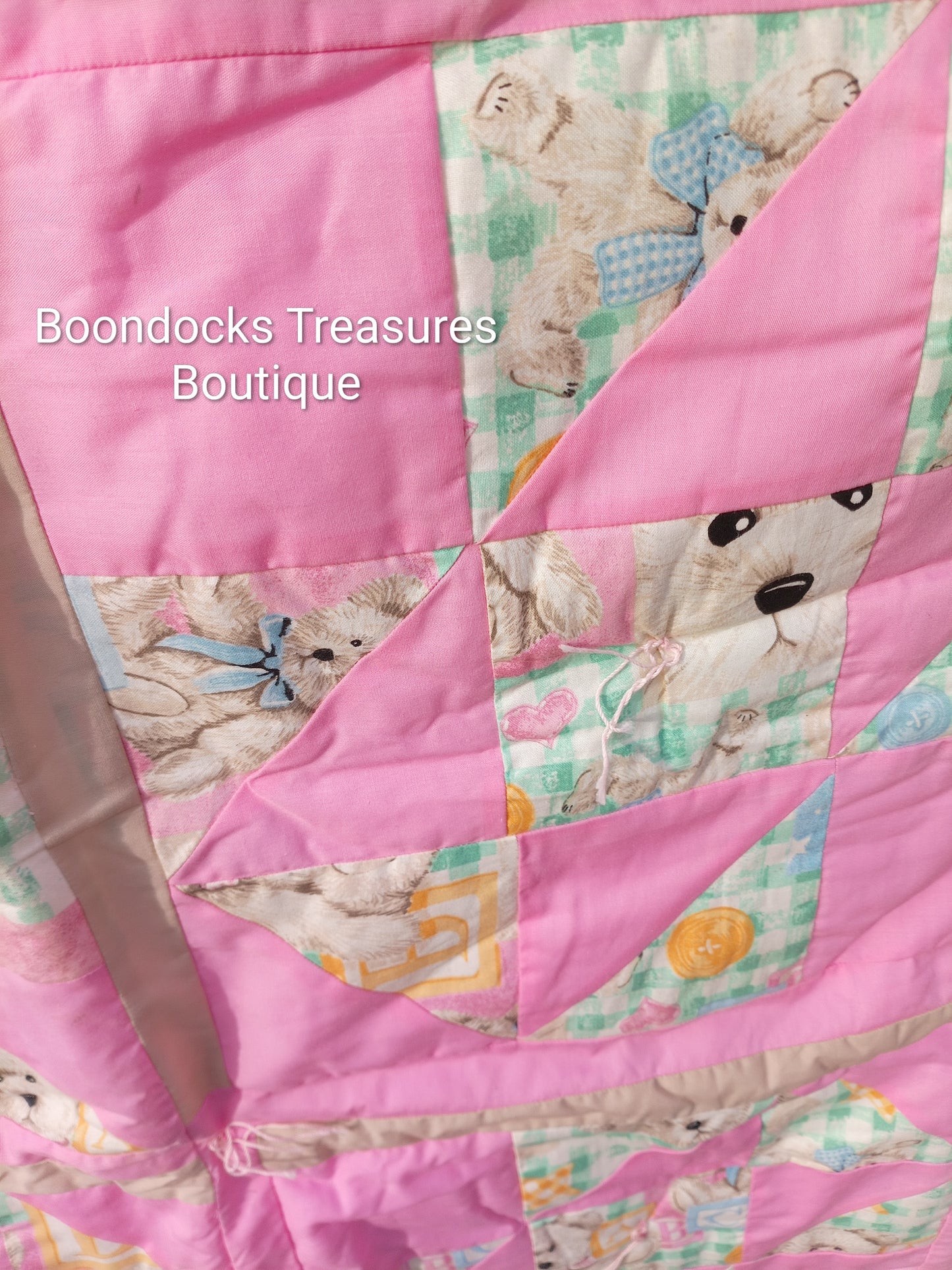 Vintage Fabric "Baby Bears" handmade cotton and flannel quilt for baby or toddler
