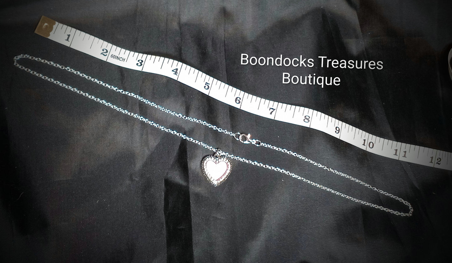 Heart shaped photo locket pendant necklace