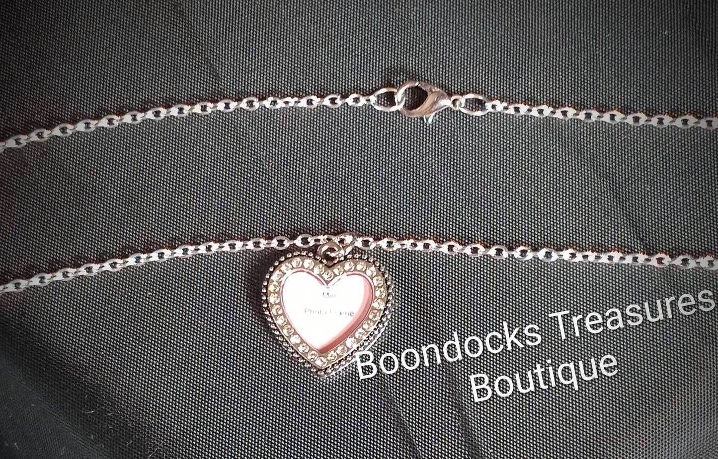 Heart shaped photo locket pendant necklace