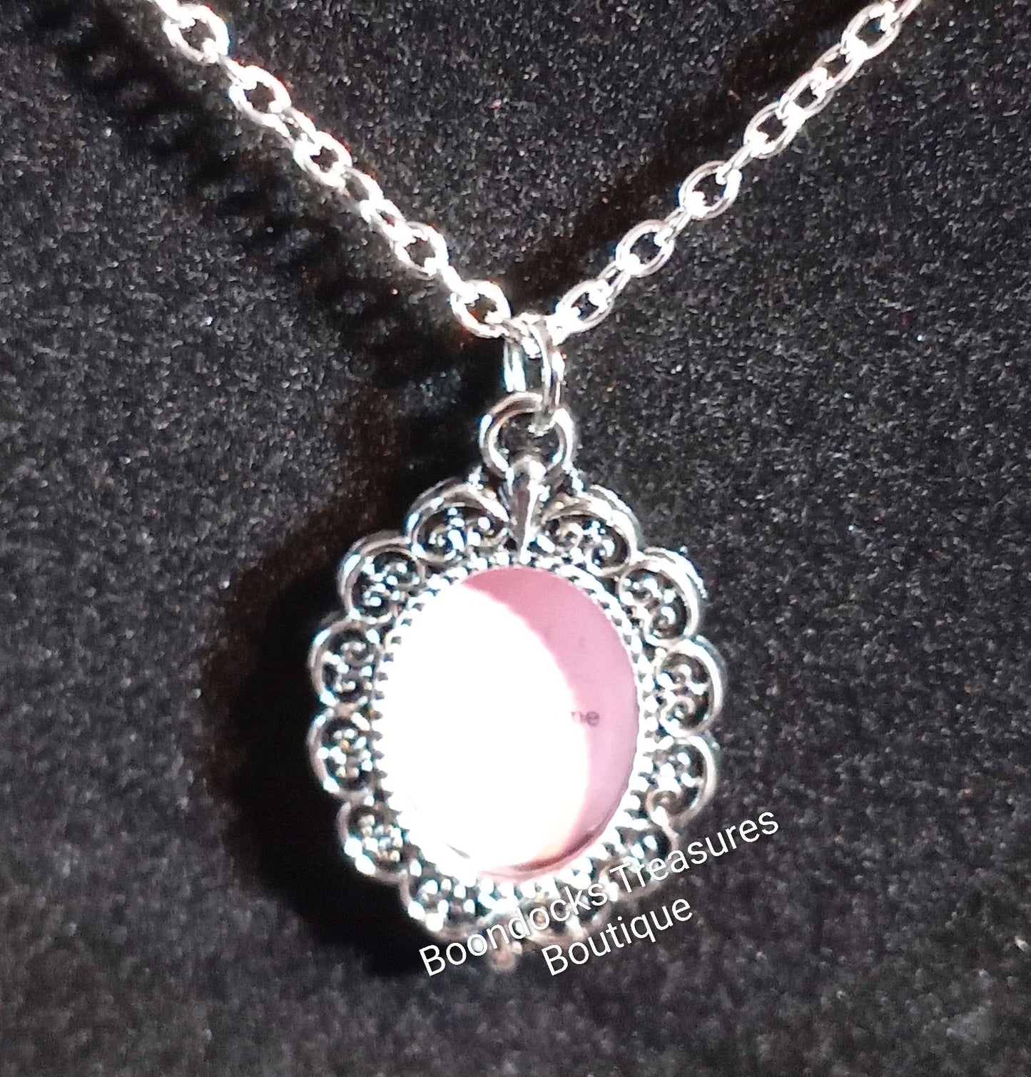 Silver Oval photo locket pendant necklace
